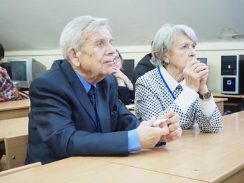 В семинаре приняли участие представители Российского союза бывших несовершеннолетних узников концлагерей